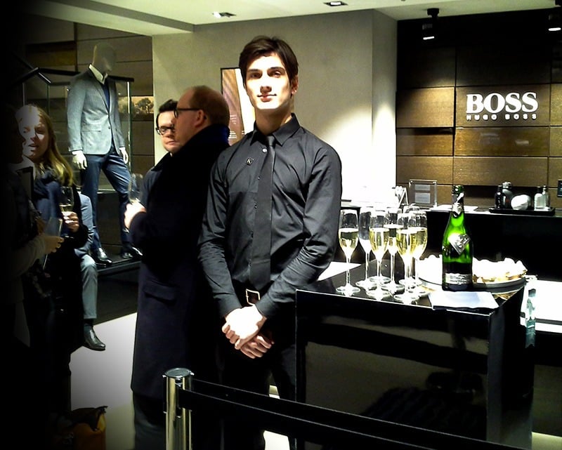 Hugo BOSS Christmas Store Activity